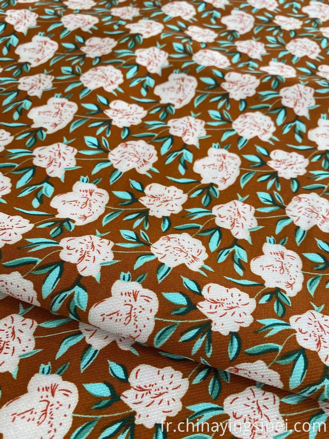 Vente en gros 2021 Hot Sell Soufflement imprimé Twill Coton Fabric de coton Diy Matière de courtepointe pour les draps de lit pour bébé et pour enfants